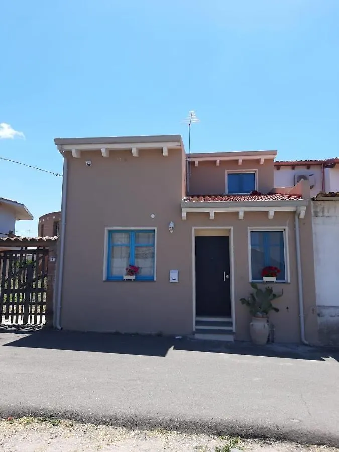 La Vecchia Dimora Bed & Breakfast Marrubiu 0*,  Italy