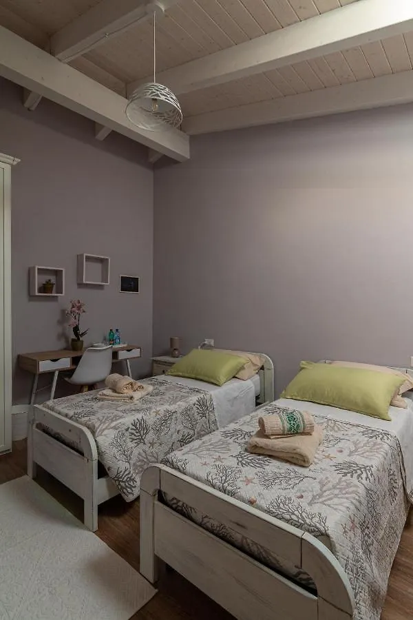 La Vecchia Dimora Bed & Breakfast Marrubiu