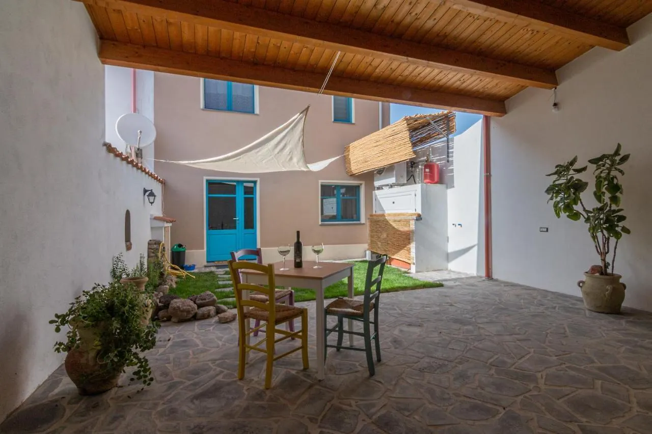 La Vecchia Dimora Bed & Breakfast Marrubiu